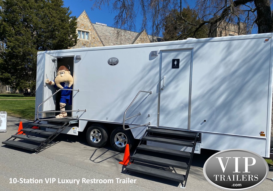 VIP Trailers 10 Station Restroom Trailer